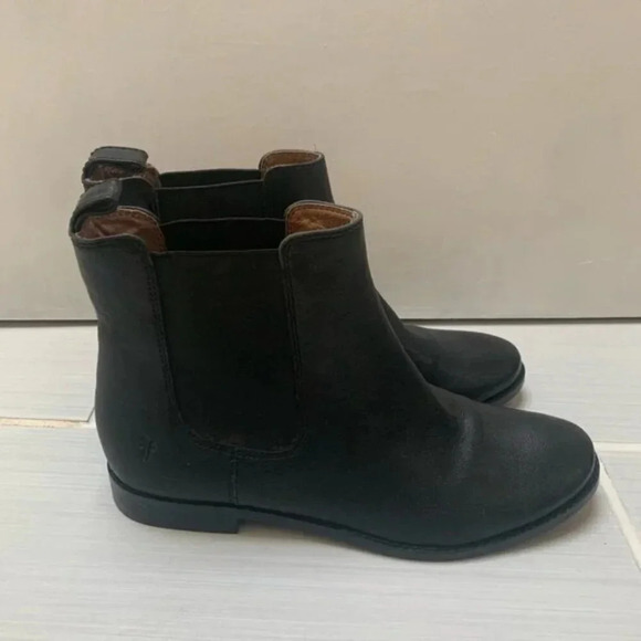 Frye Anna Chelsea  Black Leather Ankle Boot Pull On 8.5 - Picture 8 of 10